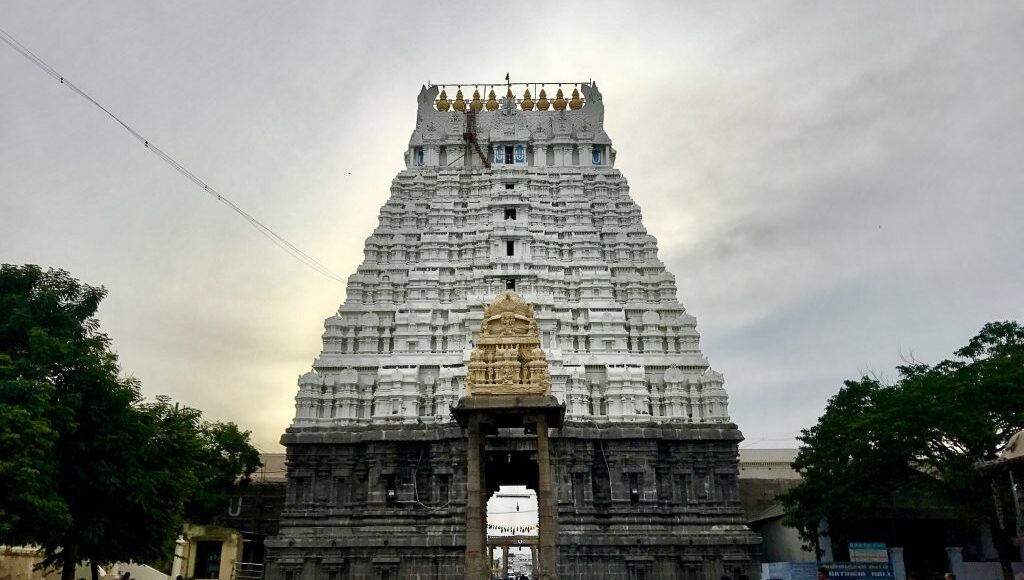 Varadharaja_Perumal_Temple-1024×768